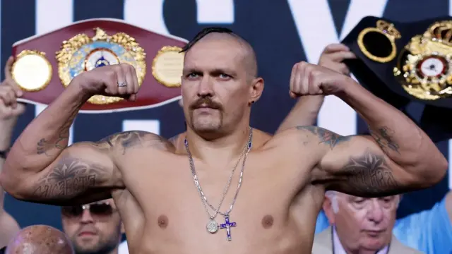 Oleksandr Usyk at the weigh-in in Jeddah on Friday