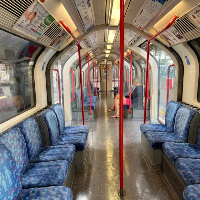 Empty Tube