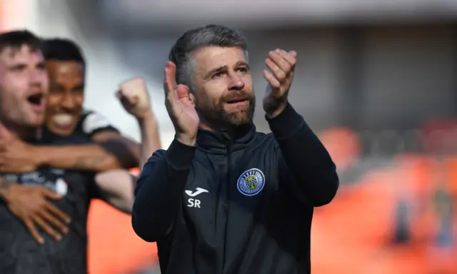 St Mirren manager Stephen Robinson