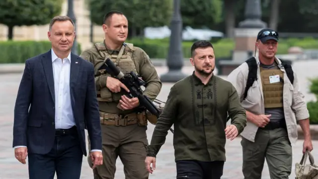 Ukraine's President Volodymyr Zelensky and Poland's President Andrzej Duda in Kyiv