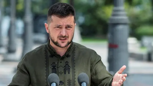 President Zelensky speaks to reporters, 23 Aug 22