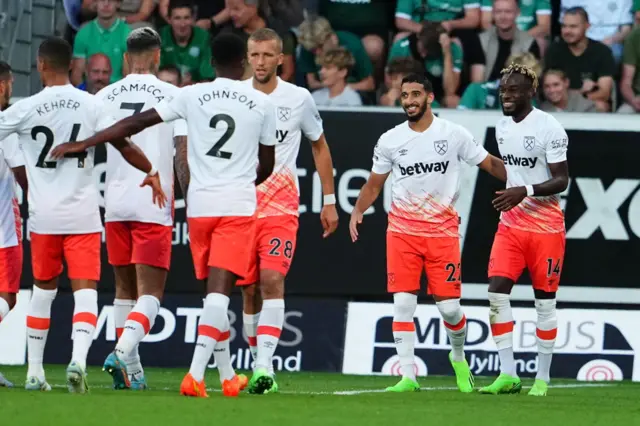 Benrahma scores for West Ham