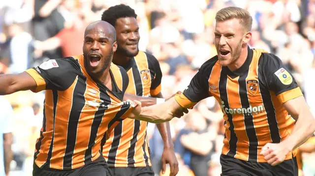 Hull celebrate