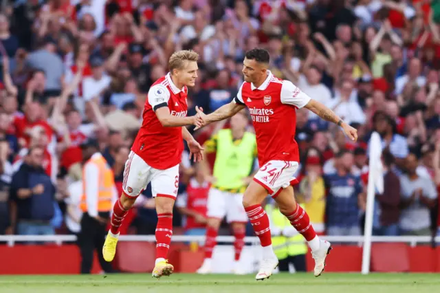 Martin Odegaard scores for Arsenal