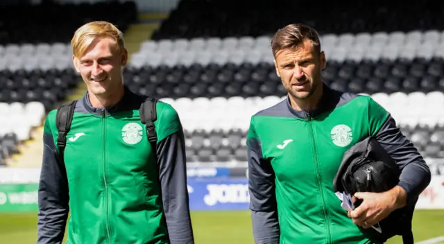 Hibs' goalkeepers Ryan Schofield and David Marshall