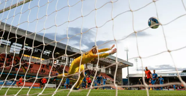 ball in net