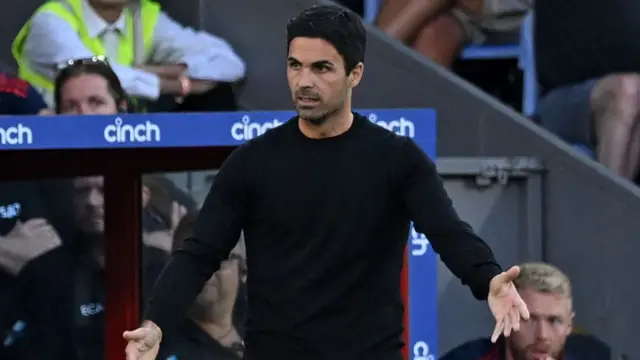 A photo of Mikel Arteta