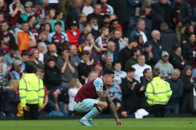 Dwight McNeil and Burnley fans