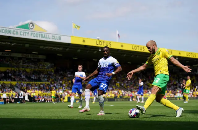 Teemu Pukki goes for goal