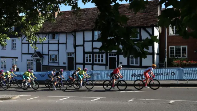 Women's road race