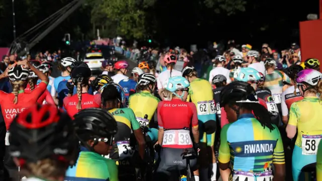 The peloton ride through the streets of Warwick during the Women's Road Race