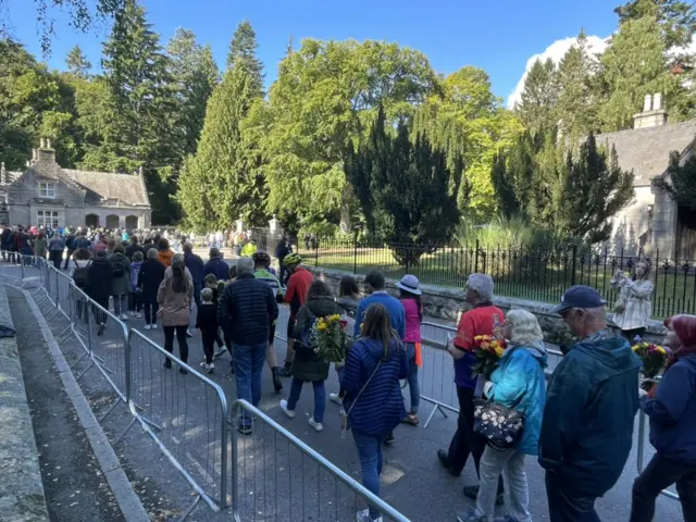 Queues at Balmoral