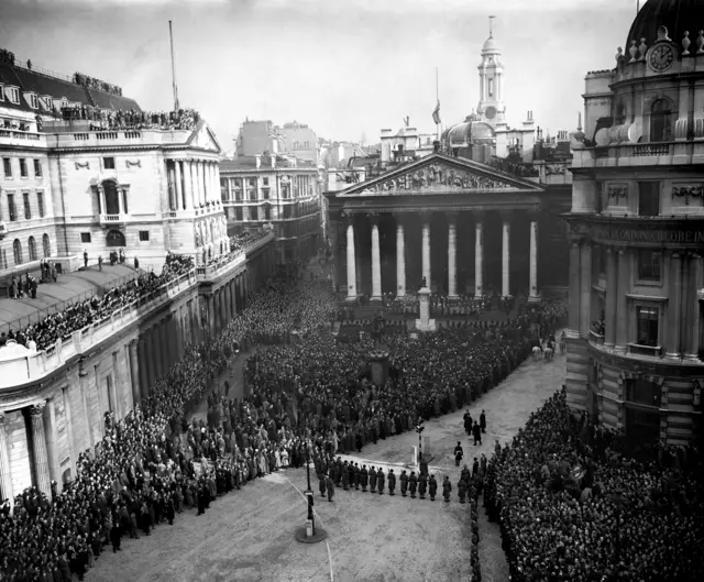 The Royal Exchange in 1952