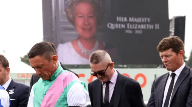 Frankie Dettori takes part in two minutes' silence for the Queen