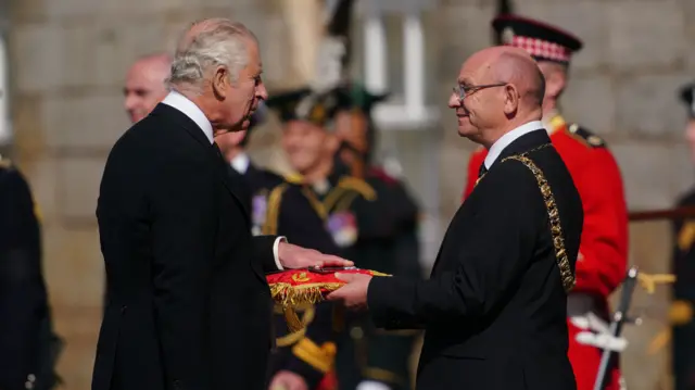 King Charles being given the Keys to the City of Edinburgh