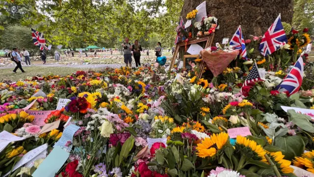 Flowers laid for the Queen in Green Park