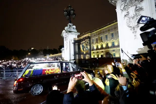 The Queen's hearse arrives at Buckingham Palace