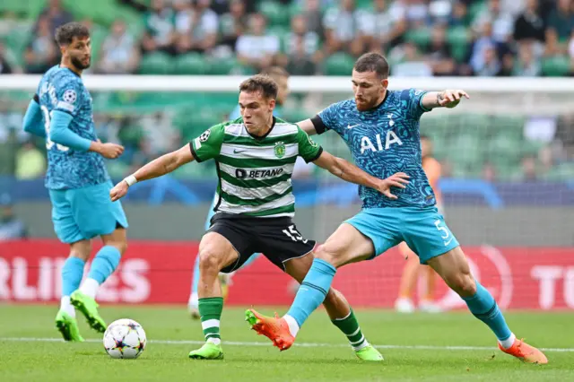 Sporting's Manuel Agarte gets the better of Spurs' Pierre-Emile Hojbjerg