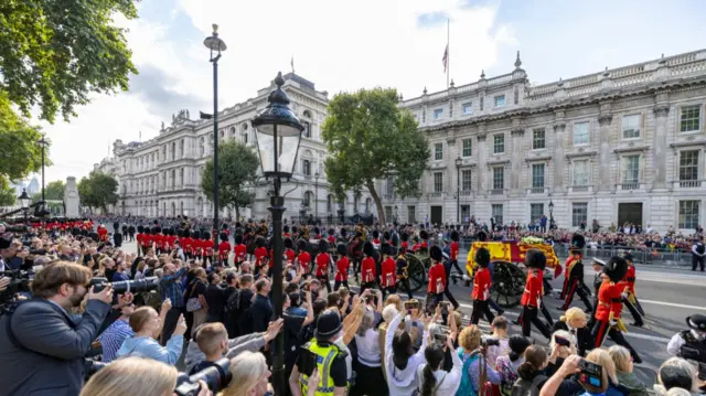 Procession approaches the Cenotaph