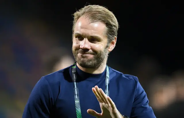 Hearts manager Robbie Neilson