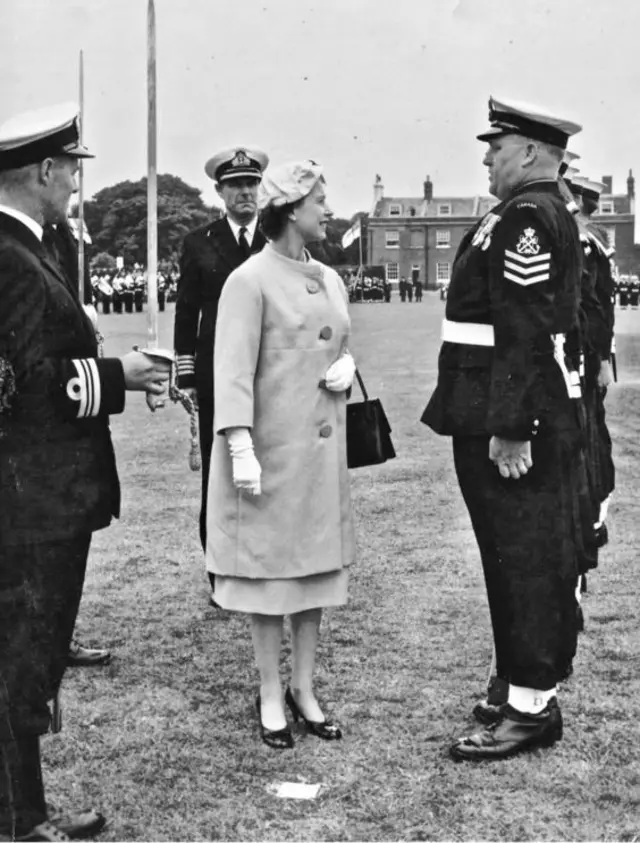 Walter ‘Bob’ Churcher meets the Queen at the Submarine Command in Gosport in 1959