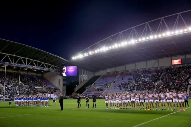 Wigan and Leeds observe a minute's silence