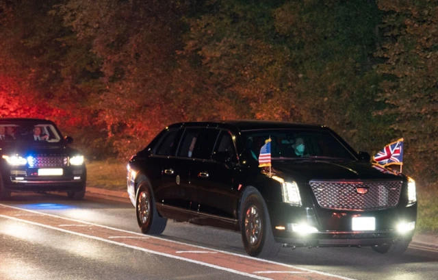 Beast convoy leaves Stansted with president Biden