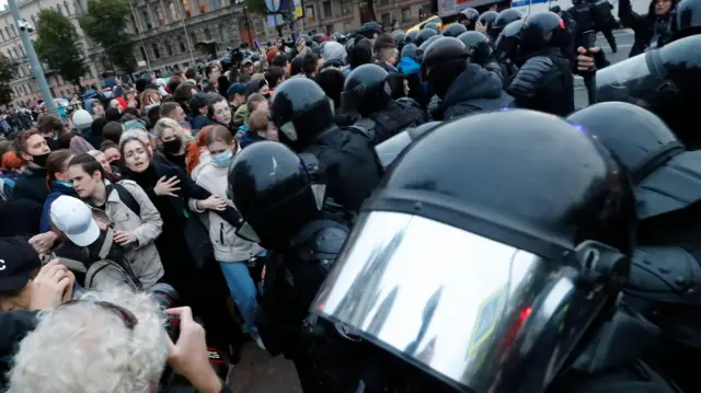 Protests in St Petersburg