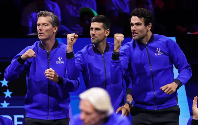 Djokovic leads the support for Murray