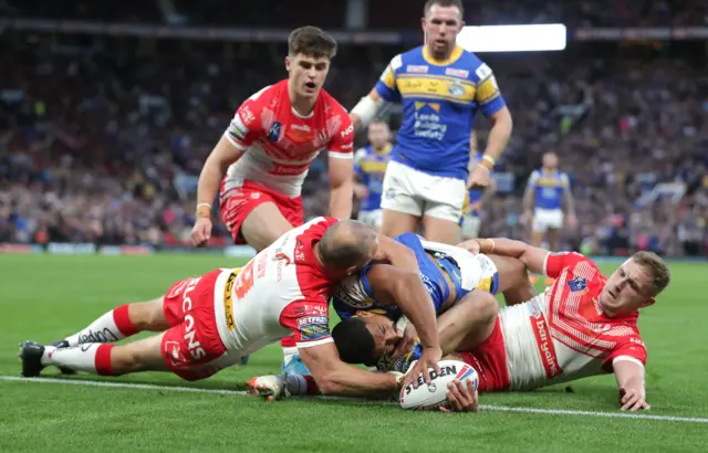 Leeds Rhinos' Kruise Leeming scores his side's first try of the game