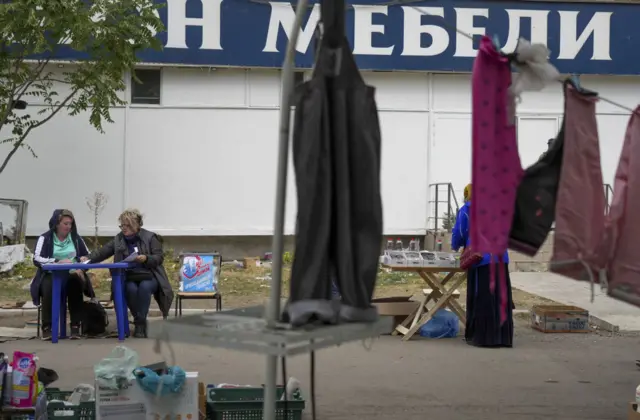 Votes take place in Mariupol