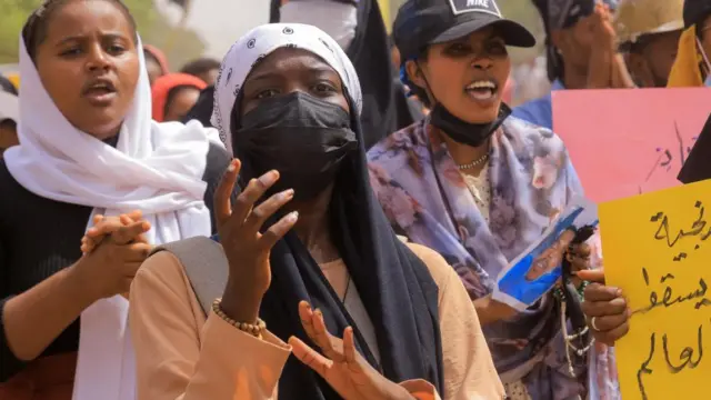 Protesters march during a rally against military rule following the last coup, in Khartoum, Sudan September 29, 2022.