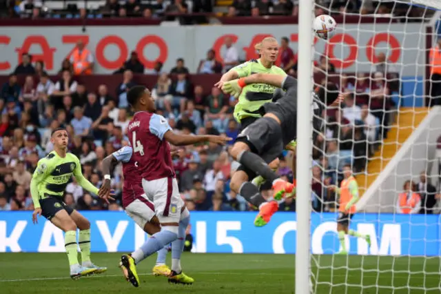 Erling Haaland scores