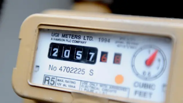 An outdoor energy meter