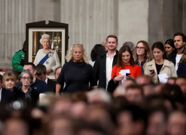 Members of the public arrive for a service of Prayer and Reflection, following the passing of Britain's Queen Elizabeth, at St Paul's Cathedral in London, Britain September 9, 2022