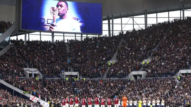 Pele applause
