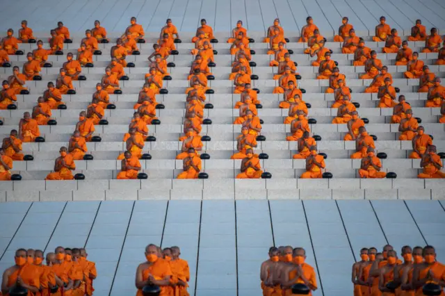 3,000 Buddhist monks attend a mass alms giving ceremony Pathum Thani, Thailand