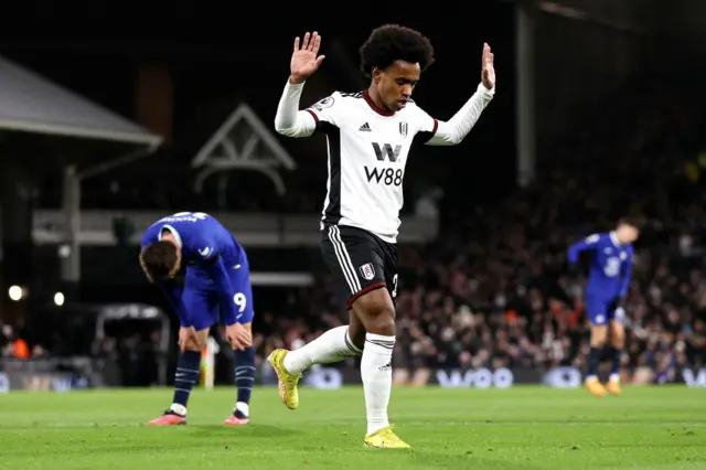 Willian does not celebrate after scoring