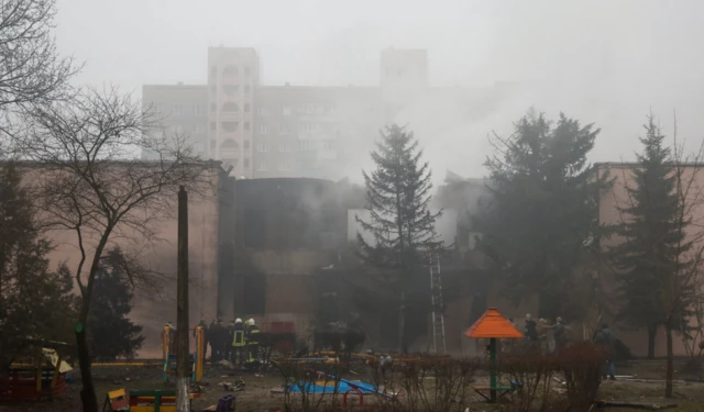 The helicopter came down in a suburb near to Kyiv