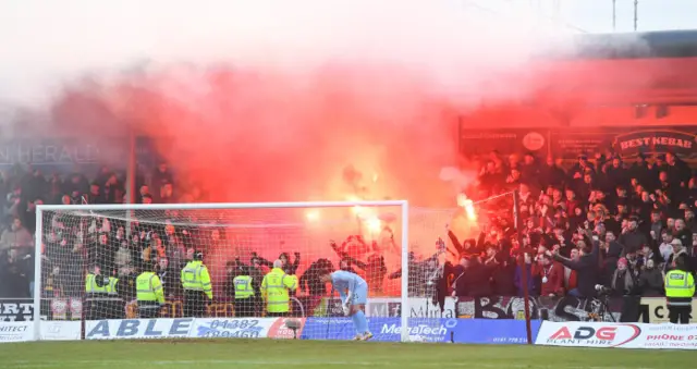 Motherwell fans