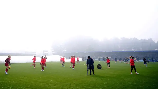 Liverpool players warming up