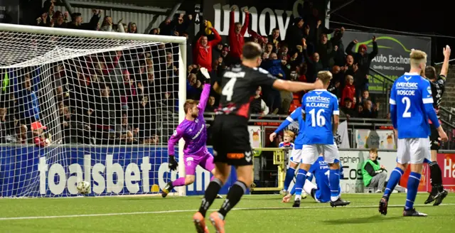 Crusaders beat Linfield 2-1 when the sides last met at Seaview in September