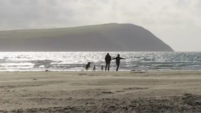 The Crown Estate owns 65% of shoreline and riverbeds in Wales, as well as the surrounding seabed