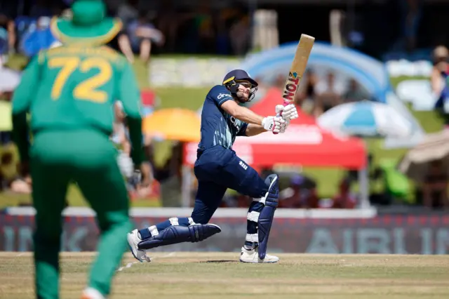 Dawid Malan hits a six in the second South Africa-England ODI