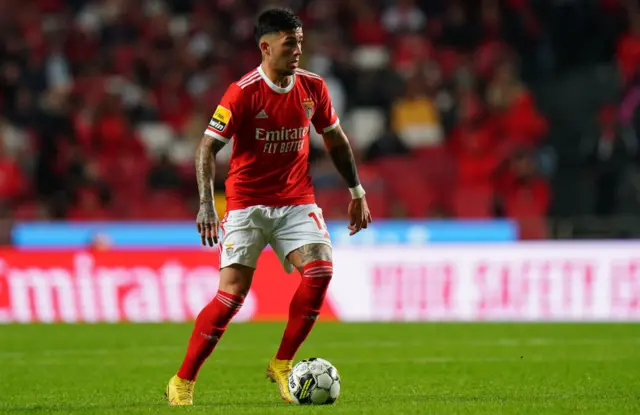 Enzo Fernandez in action for Benfica