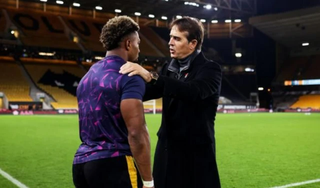 Adama Traore and Julen Lopetegui