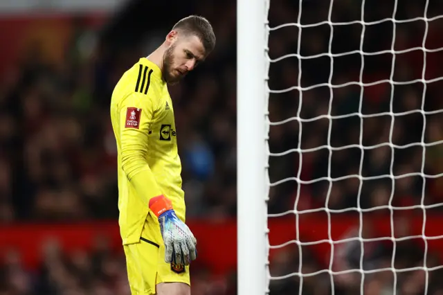 David de Gea looks dejected