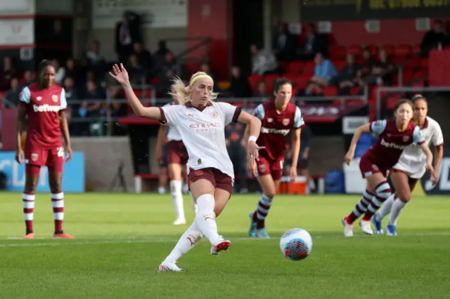 Kelly shoots from the penalty spot.