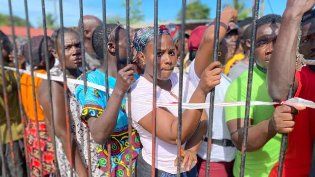 Liberians in a queue to vote - Monrovia, 10 October 2023