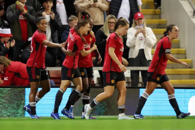 Man Utd celebrate
